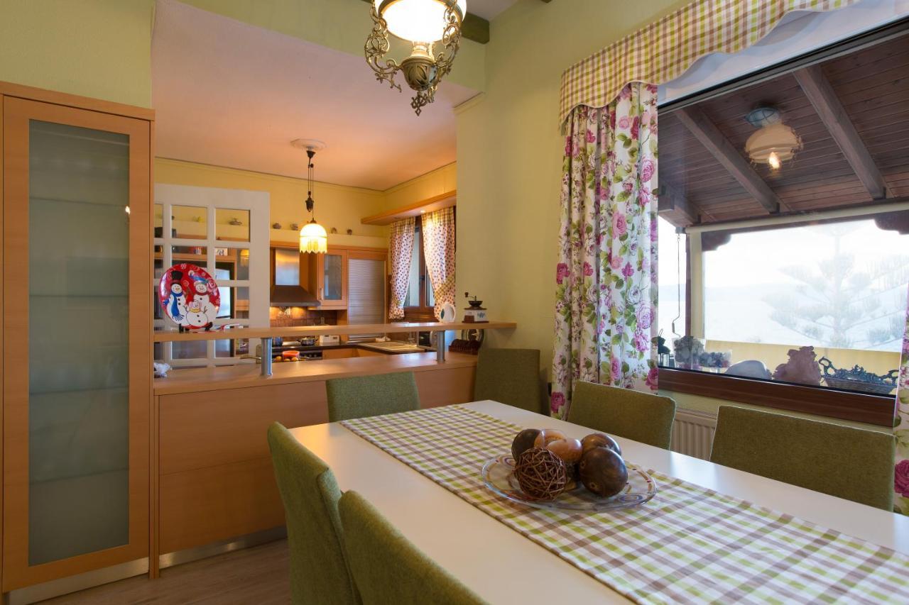 Beachfront Family Villa Katerina With Private Pool, Playground, Bbq & Amazing Sea Views! Πετρές Εξωτερικό φωτογραφία