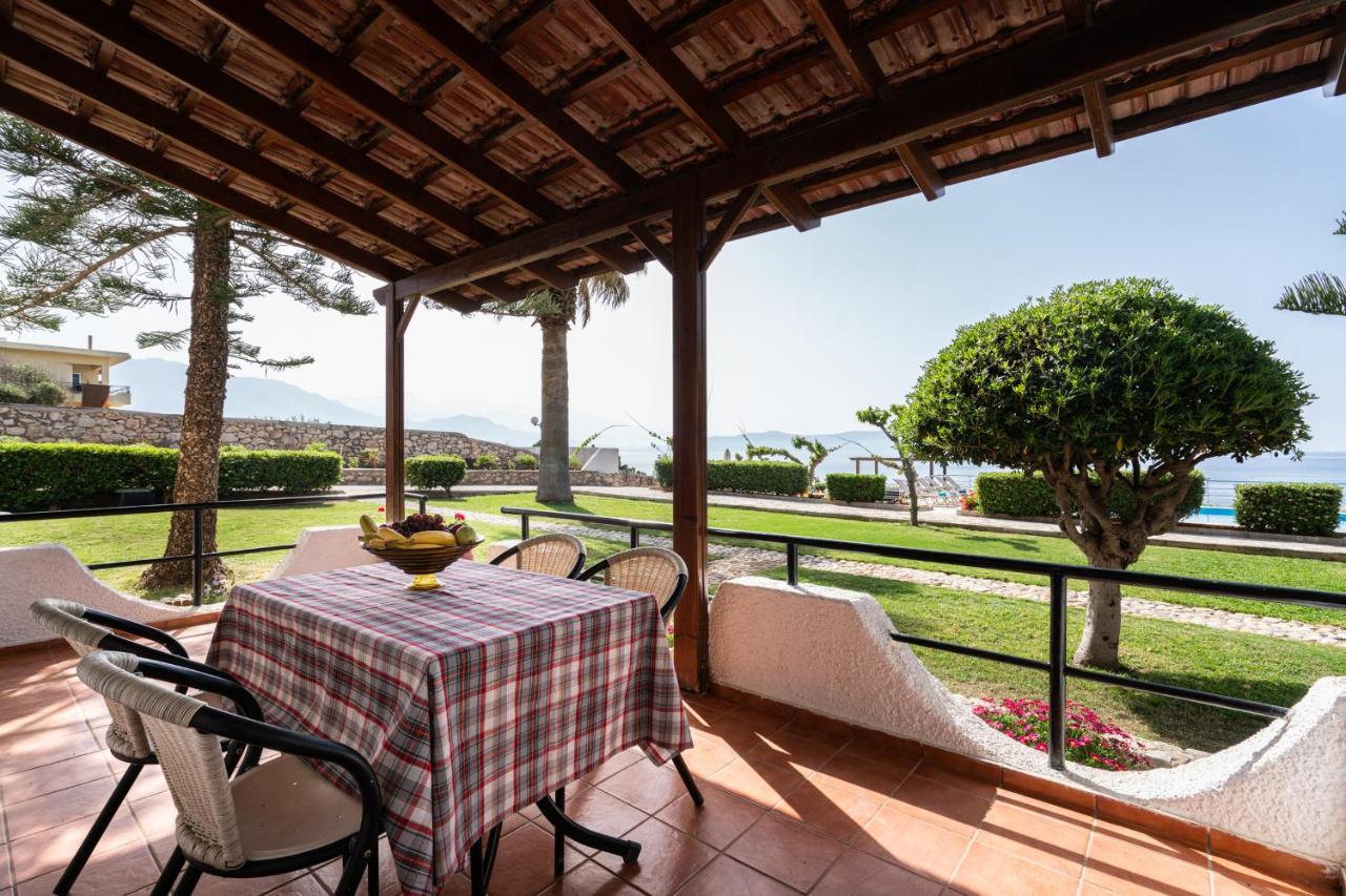 Beachfront Family Villa Katerina With Private Pool, Playground, Bbq & Amazing Sea Views! Πετρές Εξωτερικό φωτογραφία