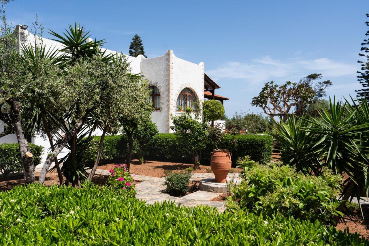 Beachfront Family Villa Katerina With Private Pool, Playground, Bbq & Amazing Sea Views! Πετρές Εξωτερικό φωτογραφία