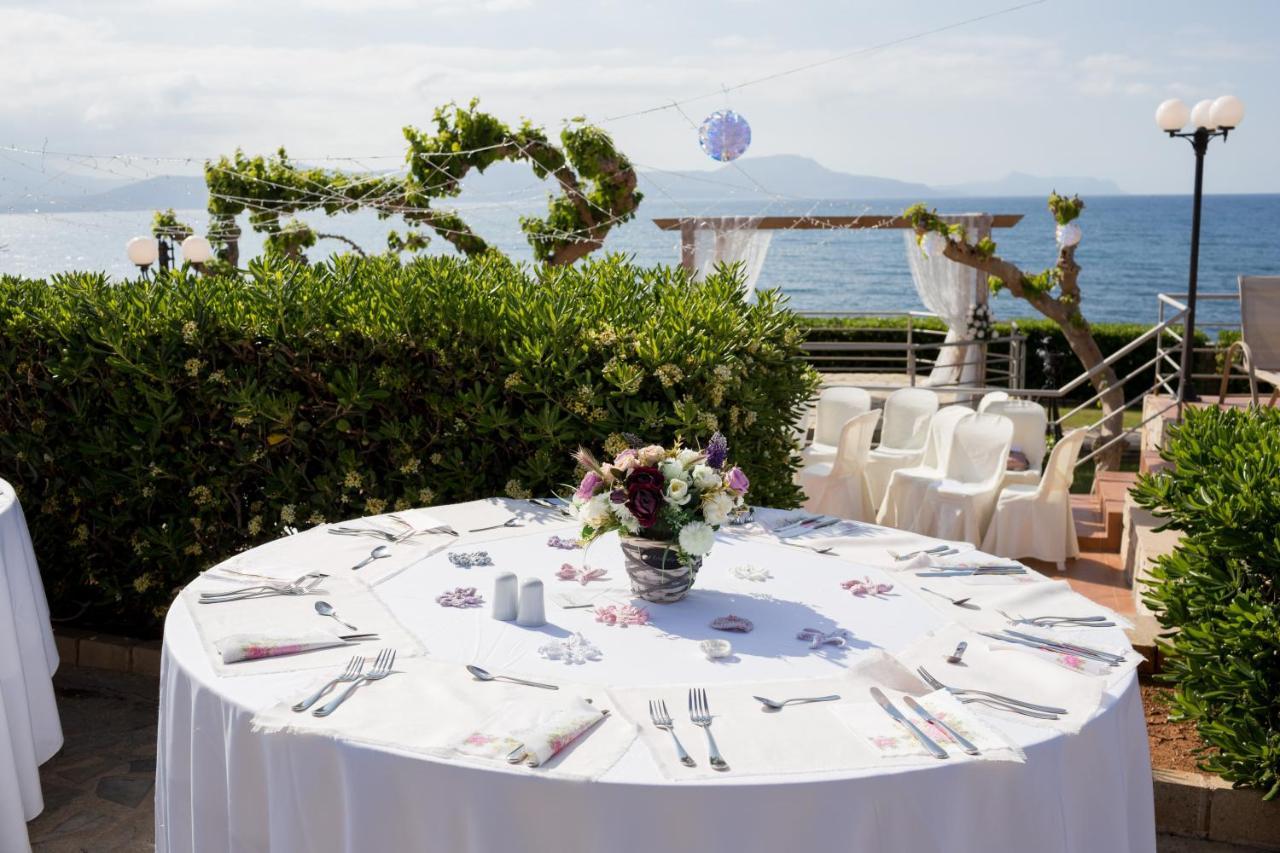 Beachfront Family Villa Katerina With Private Pool, Playground, Bbq & Amazing Sea Views! Πετρές Εξωτερικό φωτογραφία