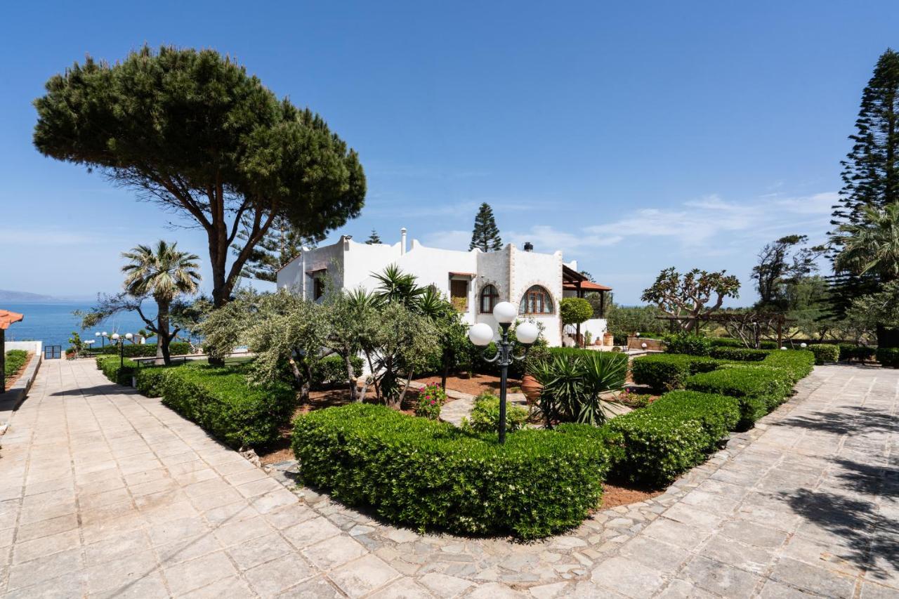 Beachfront Family Villa Katerina With Private Pool, Playground, Bbq & Amazing Sea Views! Πετρές Εξωτερικό φωτογραφία