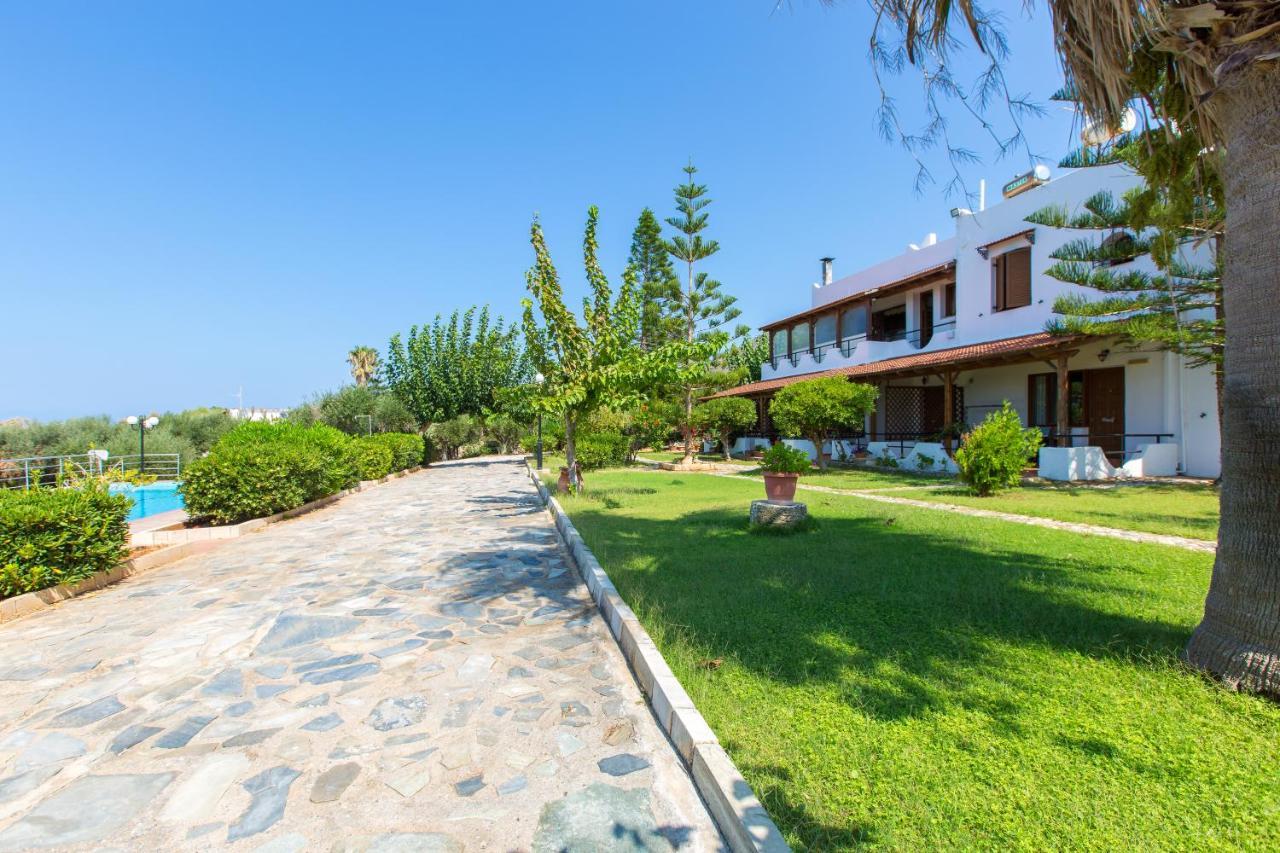 Beachfront Family Villa Katerina With Private Pool, Playground, Bbq & Amazing Sea Views! Πετρές Εξωτερικό φωτογραφία