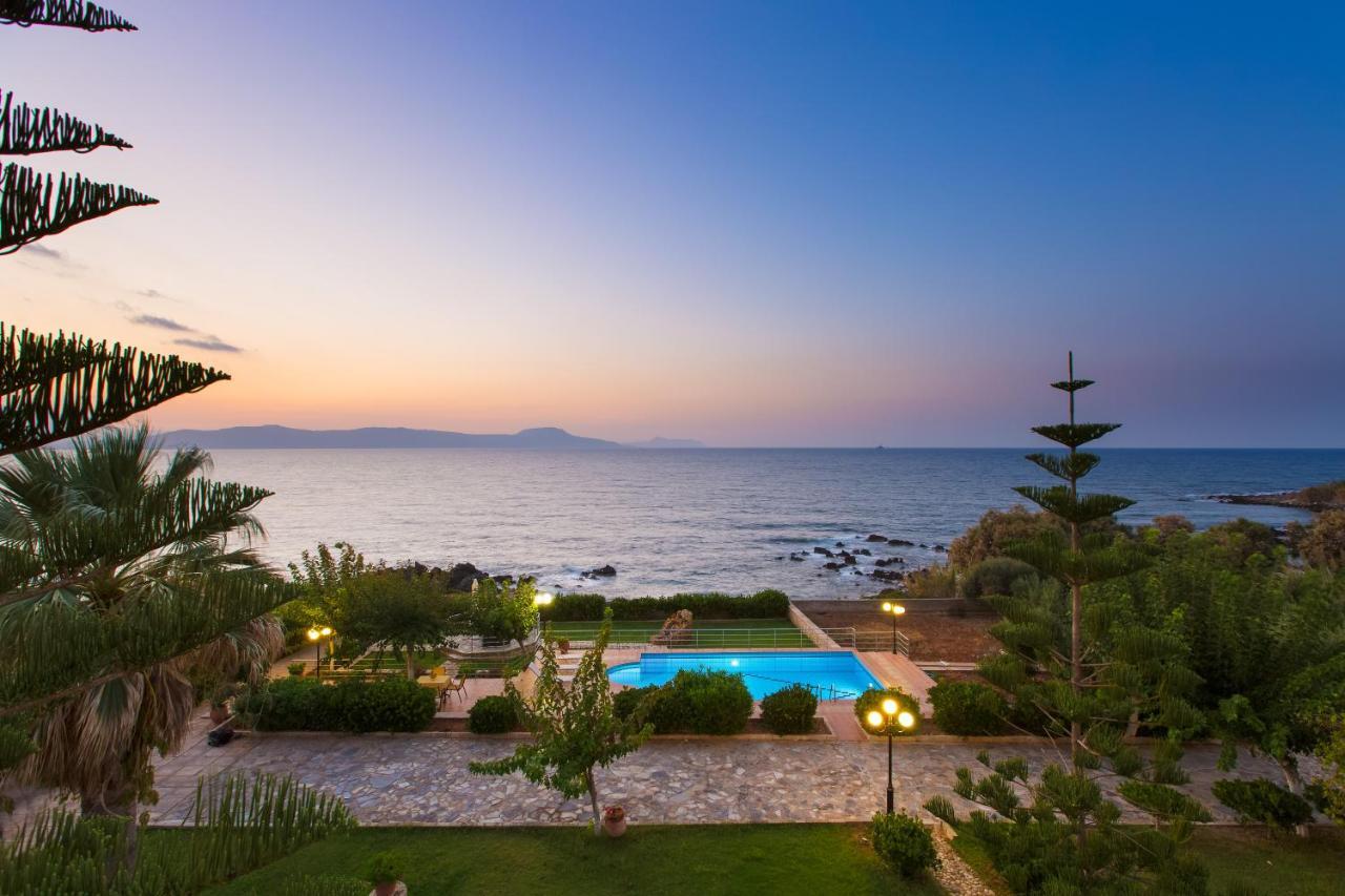 Beachfront Family Villa Katerina With Private Pool, Playground, Bbq & Amazing Sea Views! Πετρές Εξωτερικό φωτογραφία