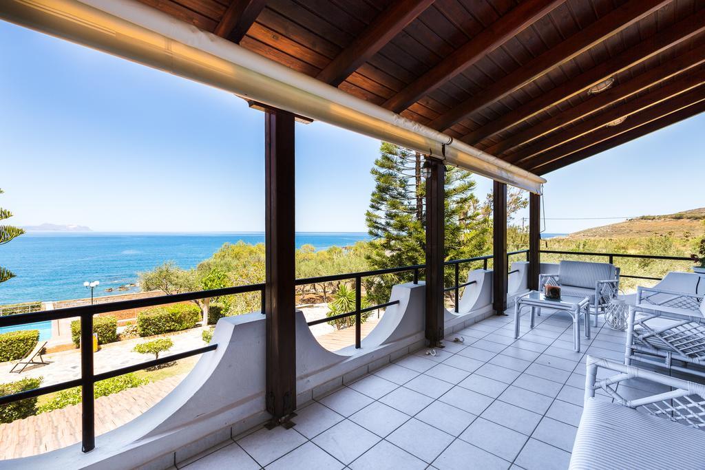 Beachfront Family Villa Katerina With Private Pool, Playground, Bbq & Amazing Sea Views! Πετρές Εξωτερικό φωτογραφία